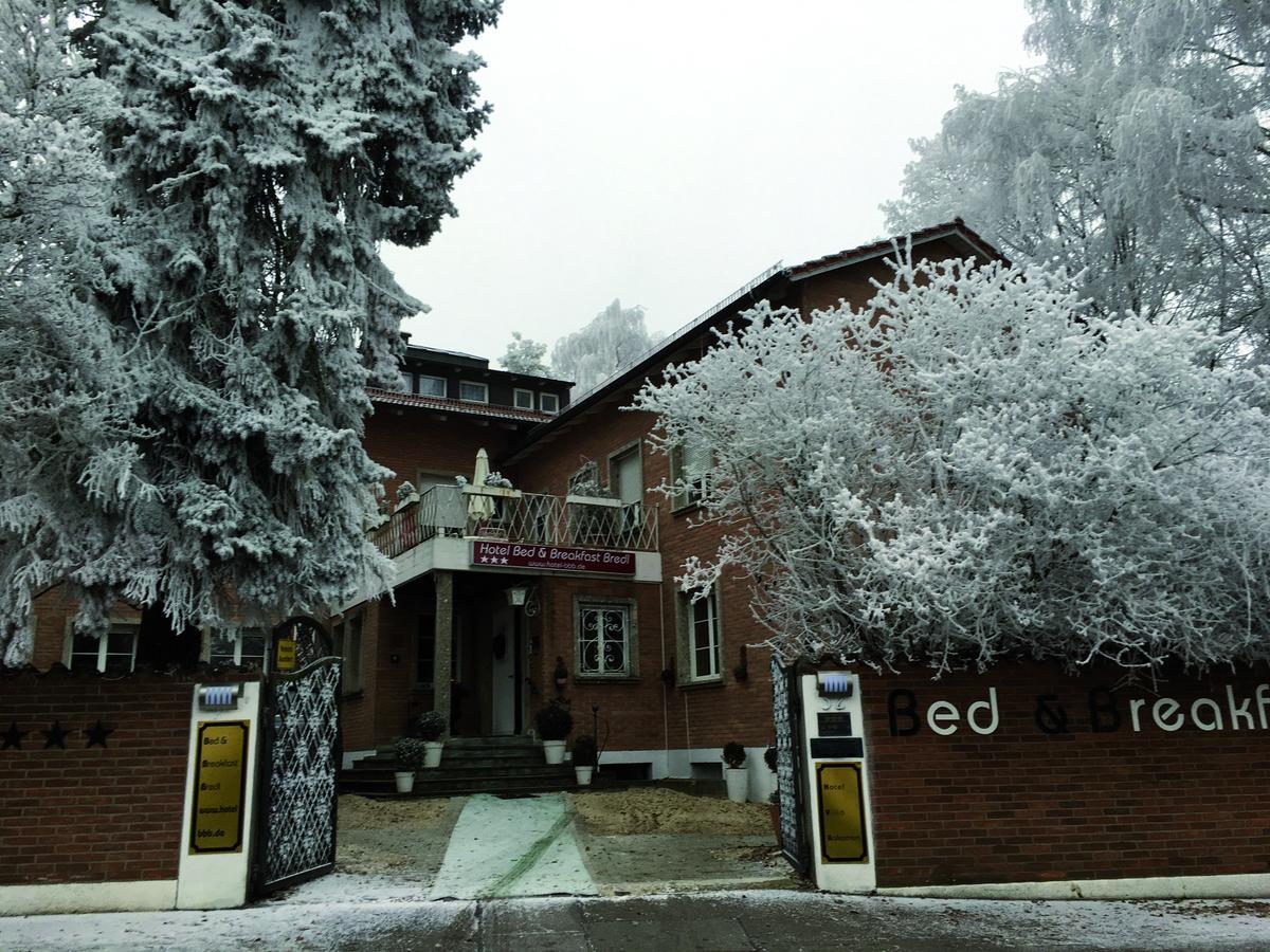 Hotel B&B Bredl In Der Villa Ballestrem Straubing Exterior photo